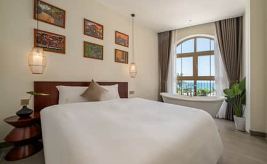 Private beachside retreat Villa Azalea